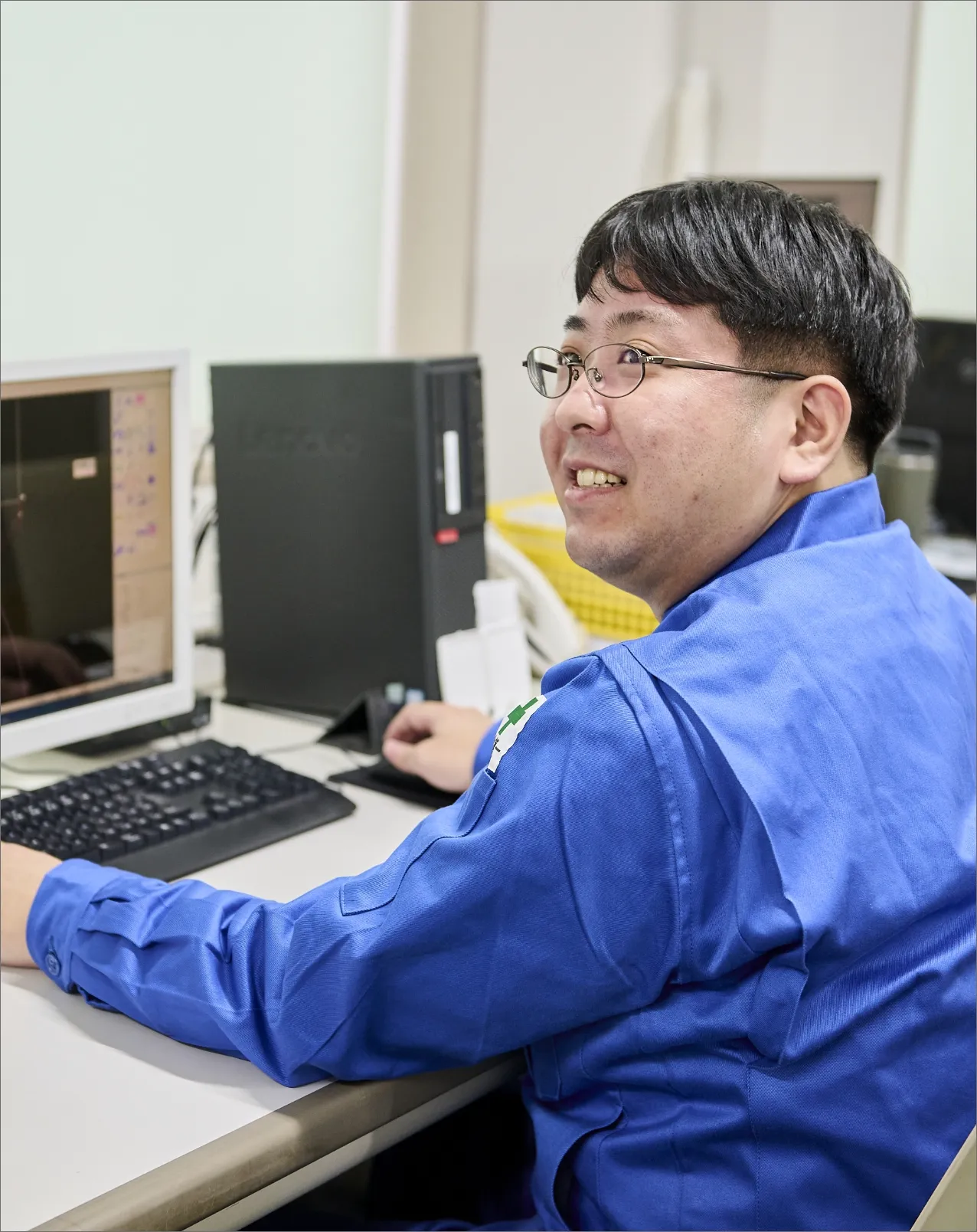 寺村さん 作業中